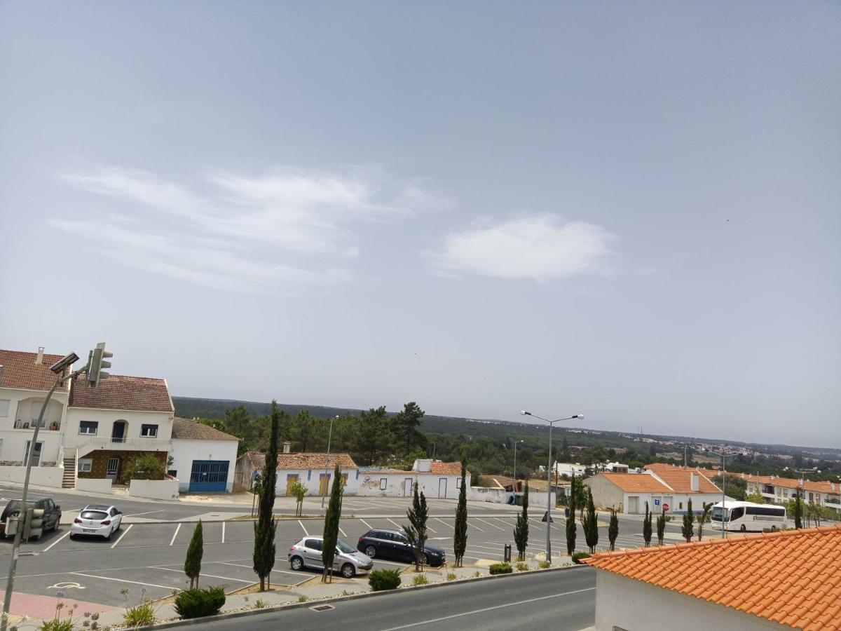 Alojamento Local Largo Da Igreja Santiago do Cacém Екстериор снимка