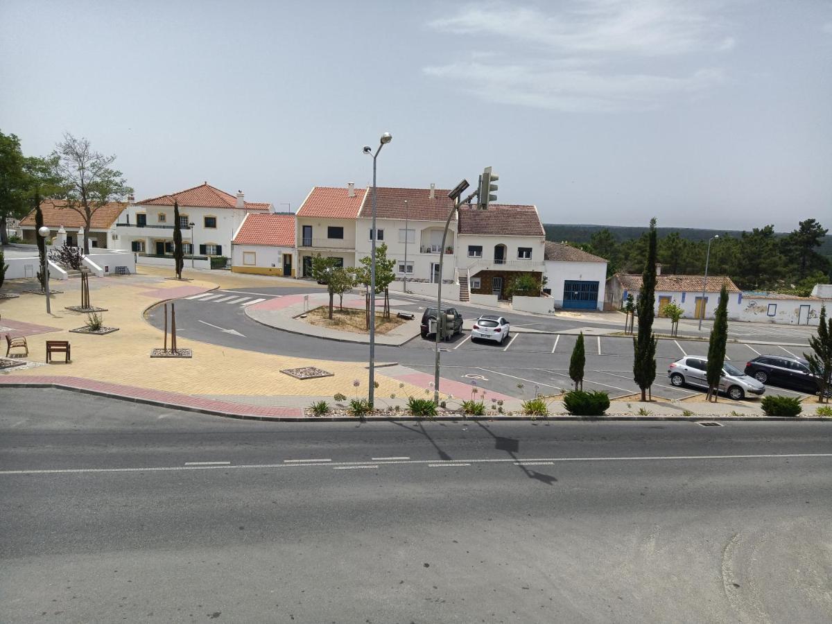 Alojamento Local Largo Da Igreja Santiago do Cacém Екстериор снимка