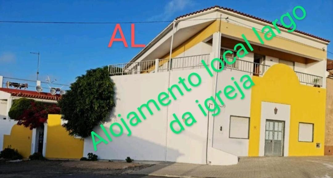 Alojamento Local Largo Da Igreja Santiago do Cacém Екстериор снимка